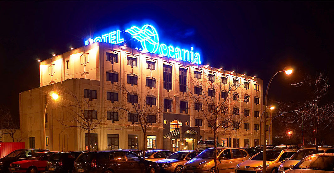 Hotel Oceania Nantes บูกเนส์ ภายนอก รูปภาพ